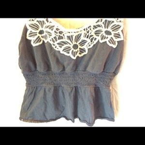 Navy blue and white lace crop tank top
